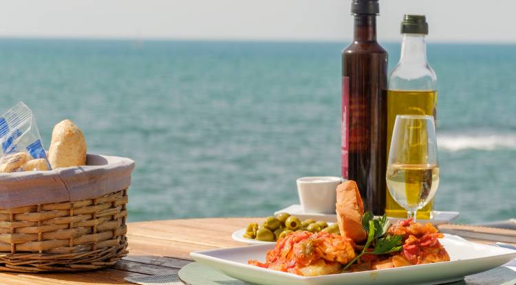 The Role of Nutrition in Reducing Dementia Risk