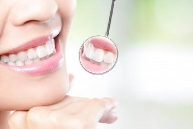 Supplements to Strengthen Teeth and Gums